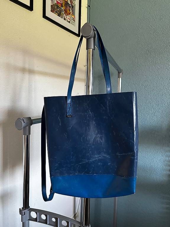 Borse: Tote bag FREITAG – Usato da Châtel-St-Denis venduto da leacherre