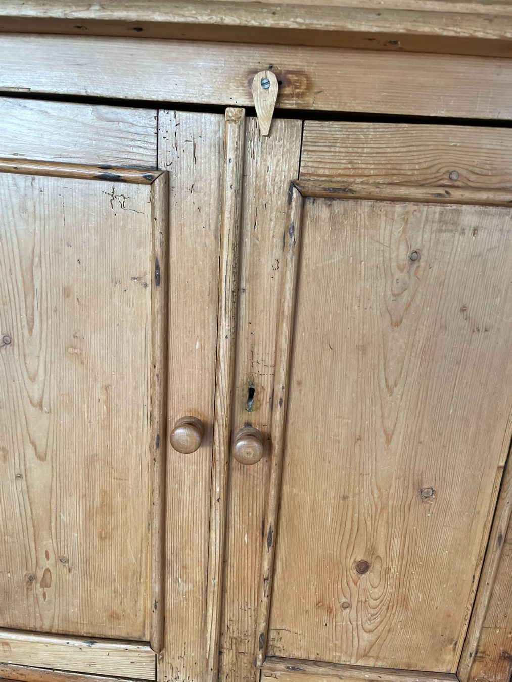 Büffets: Meuble buffet en bois – Gebraucht aus Neuchâtel von JMOL 1
