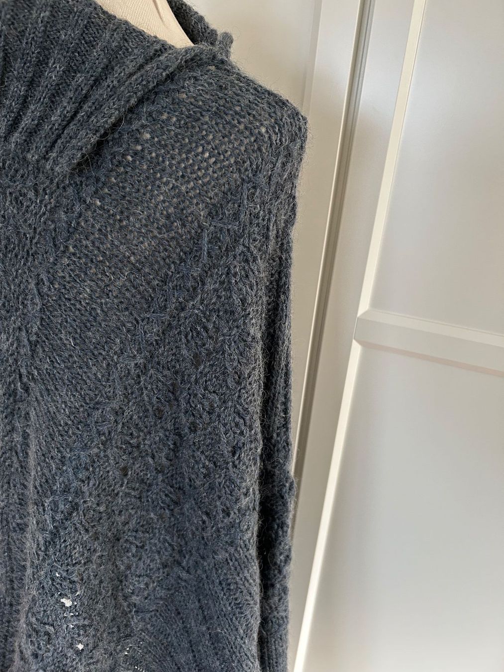 Sonstige Damenmode: Strickcape – Gebraucht aus Luzern von lou4444 1