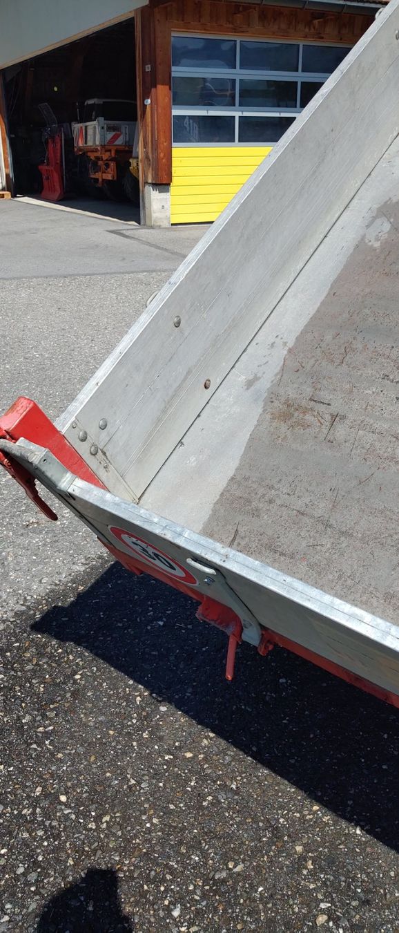 Aebi Trattori: Aebi TP35 mit 3Seiten Kipperbrücke – Usato da Siat venduto da Ramaeder 7
