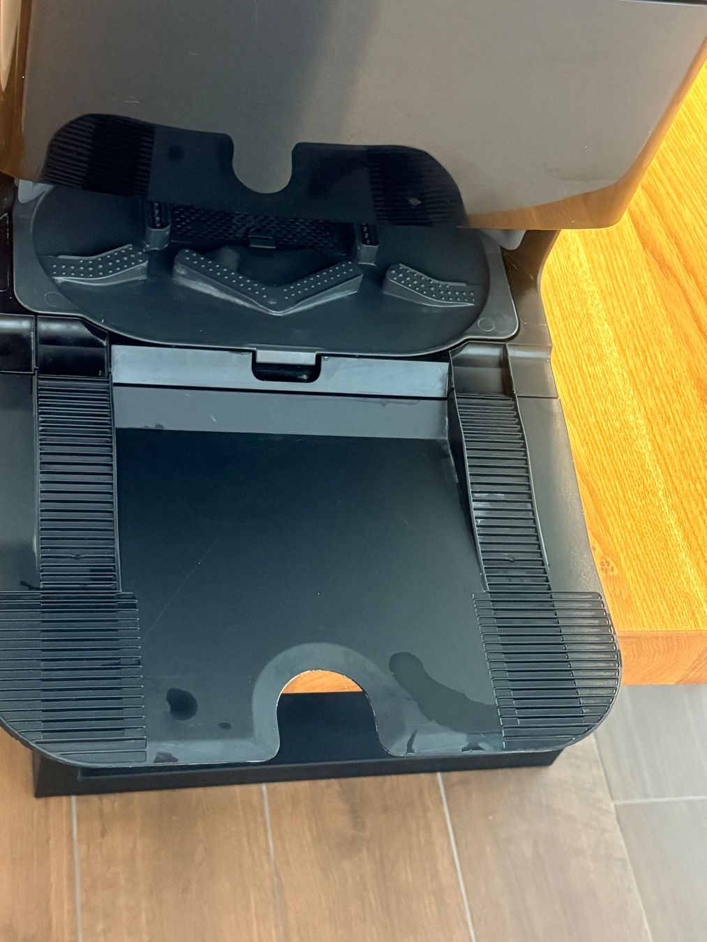 Roborock Staubsauger & Zubehör: Roborock Qrevo Plus -  Schwarz/Noir – Gebraucht aus Vallon von Pseudi09 6