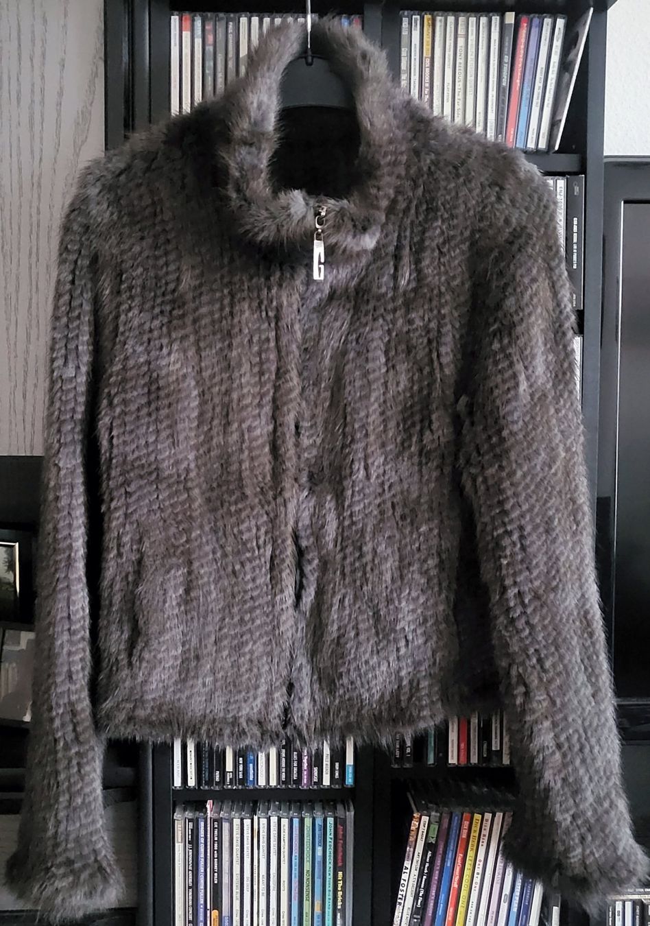 Giacche: Veste en vison tricoté. – Nuovo (secondo la descrizione) da Neuchâtel venduto da wikit 3