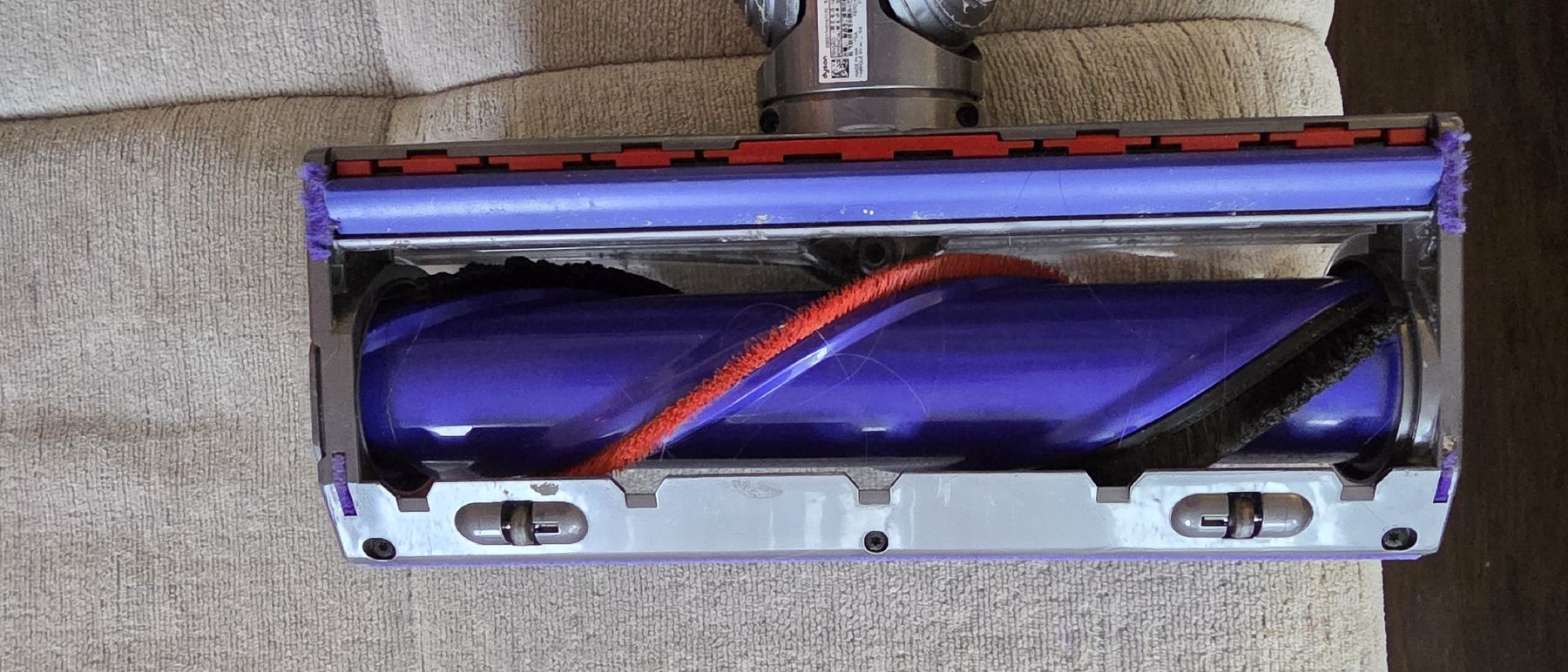 Dyson Aspirapolveri & Accessori: Dyson V8 Absolute Staubsauger – Usato da Merlischachen venduto da LawbringerS13 2