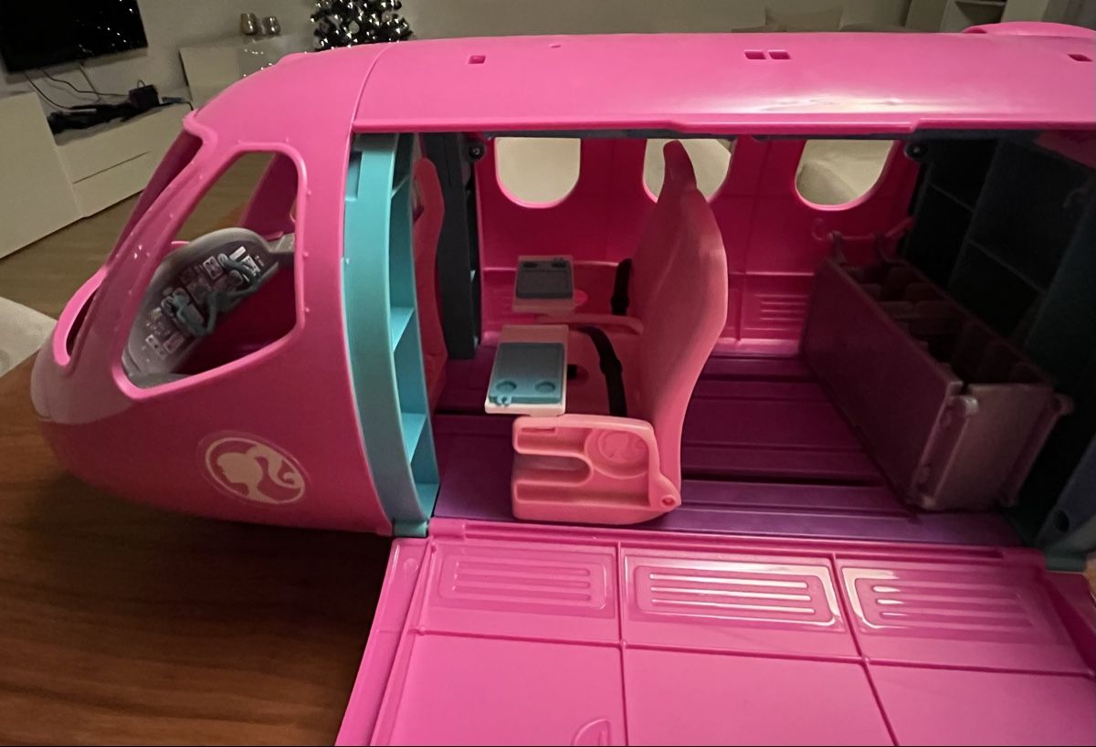 Jouets: Barbies – D'occasion à Luzern par ros_bgg6 1