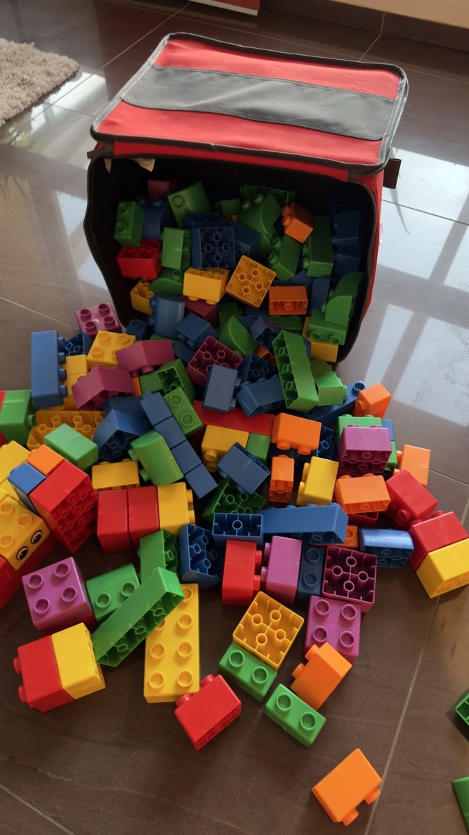 Lego Giocattoli: Bausteine Set mit Aufbewahrungsbox gebraucht – Usato da Thunstetten venduto da Specht71 6