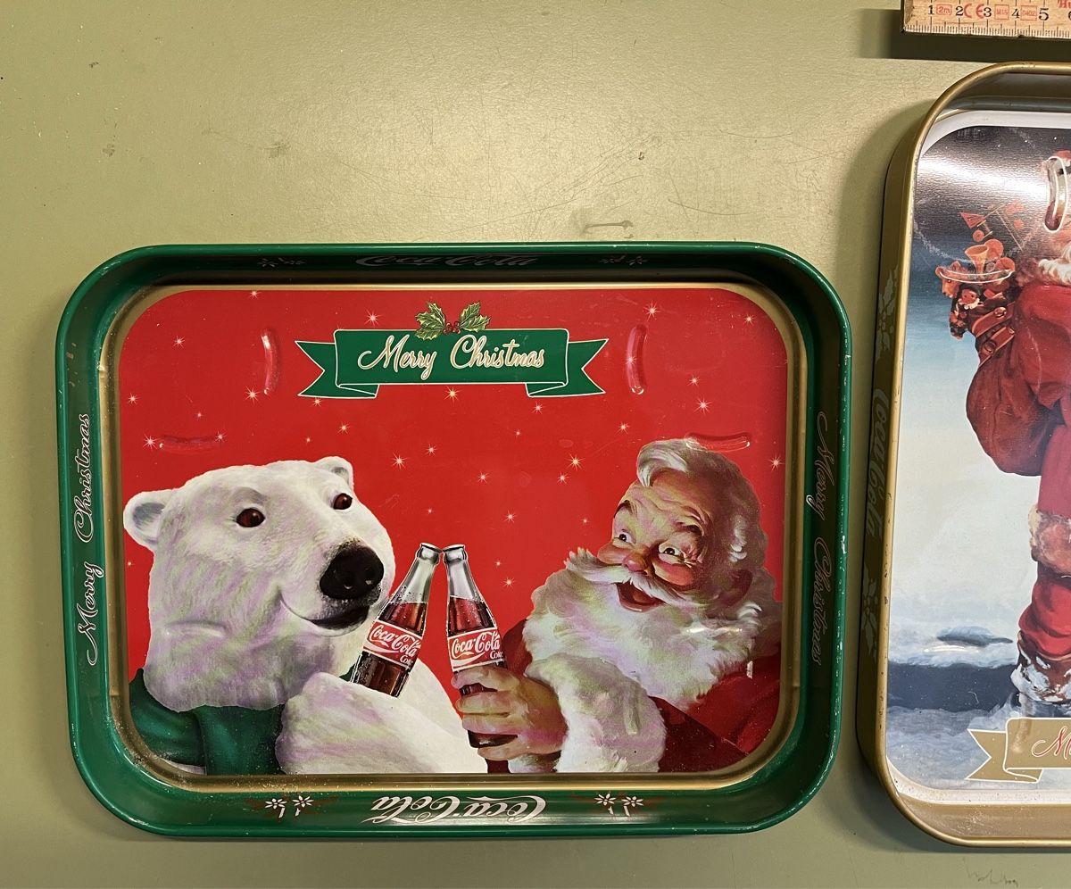 Servierplatten: 3 Coca-Cola Blech Tabletts – Gebraucht aus Eglisau von eglisau1 2