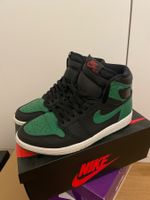 Jordan 1 Retro High Pine Green Black, EU 42.5, 9/10
