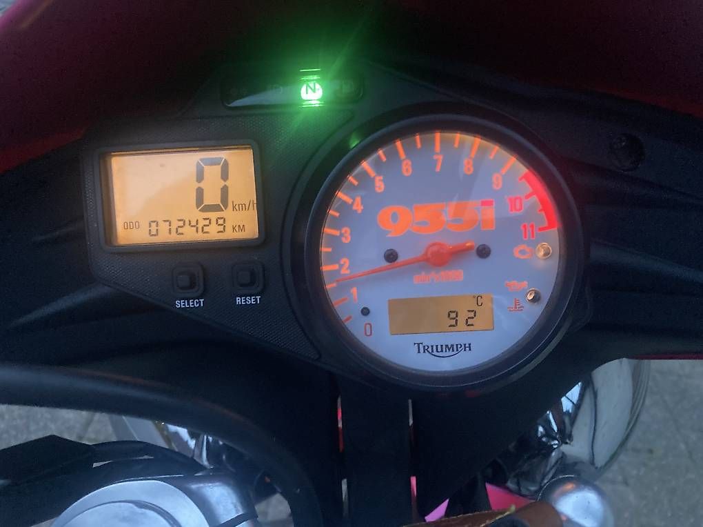 Triumph Strada: Triumph speed tripple 955i mit MFK – Usato da Herisau venduto da dani-hartmann 3