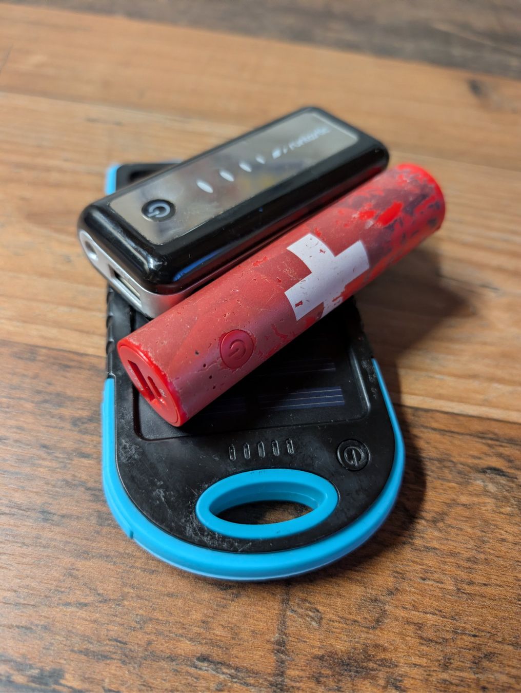 Ladegeräte: 3 verschiedene PowerBank's – Gebraucht aus Neuenhof von mlw_w98j 3