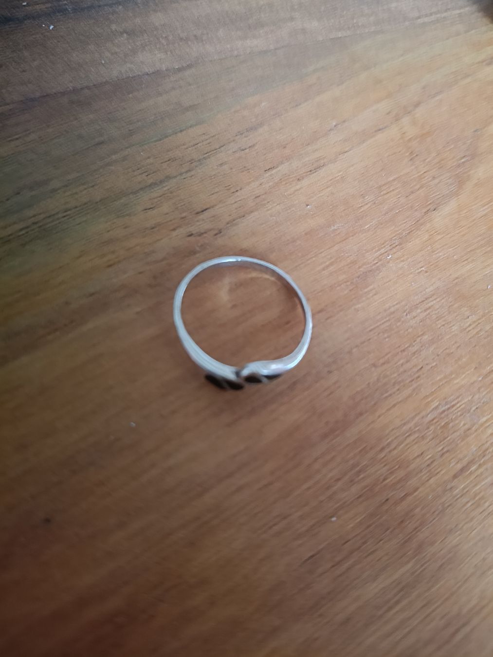 Anelli: Silberring mit schwarzen Steinen 💍 – Nuovo (secondo la descrizione) da Adliswil venduto da Vimovi 1