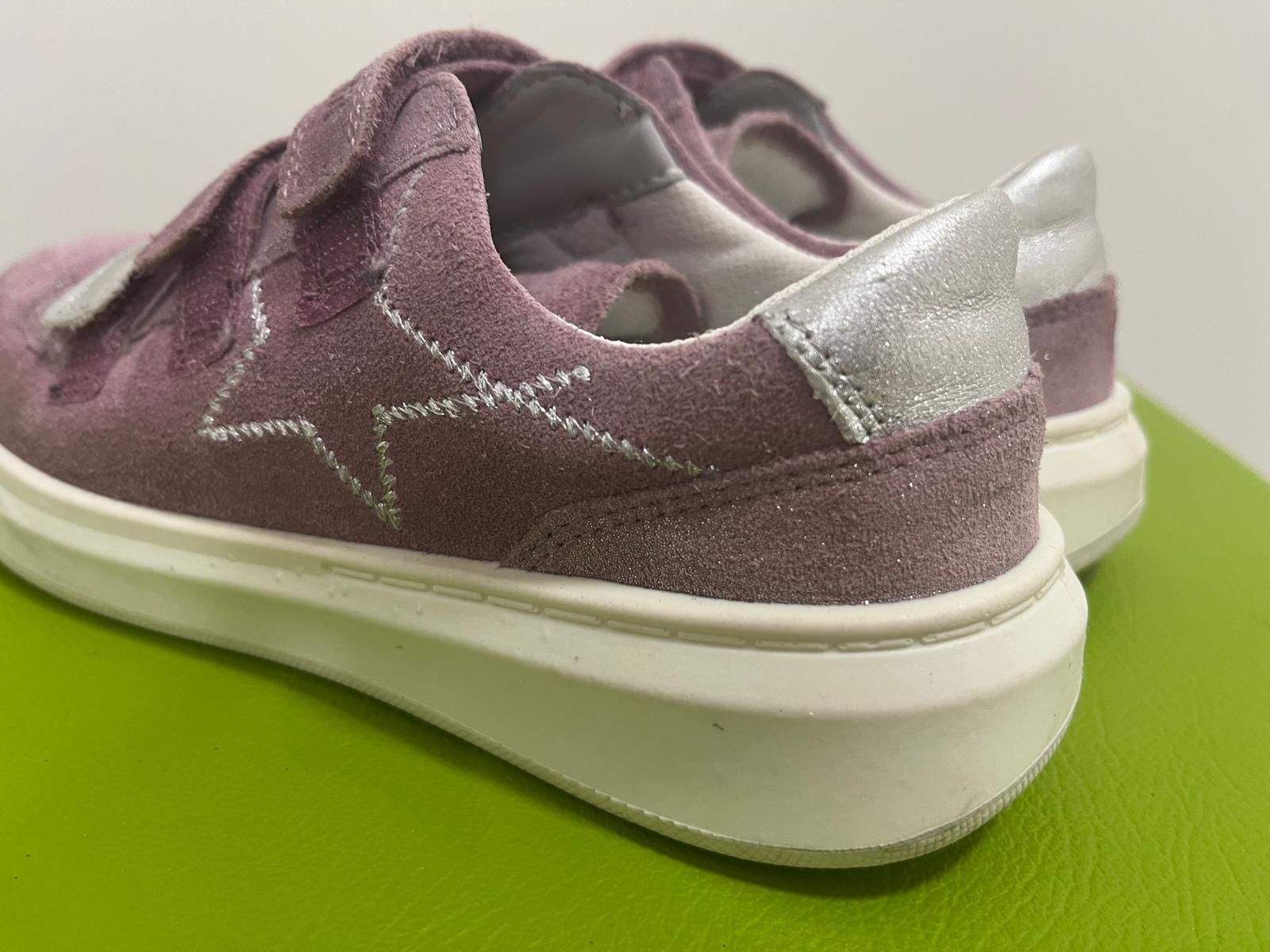 Superfit Scarpe per ragazze: Superfit Mädchen Sneaker Gr 33 – Usato da Esslingen venduto da Verkauf-2025 2