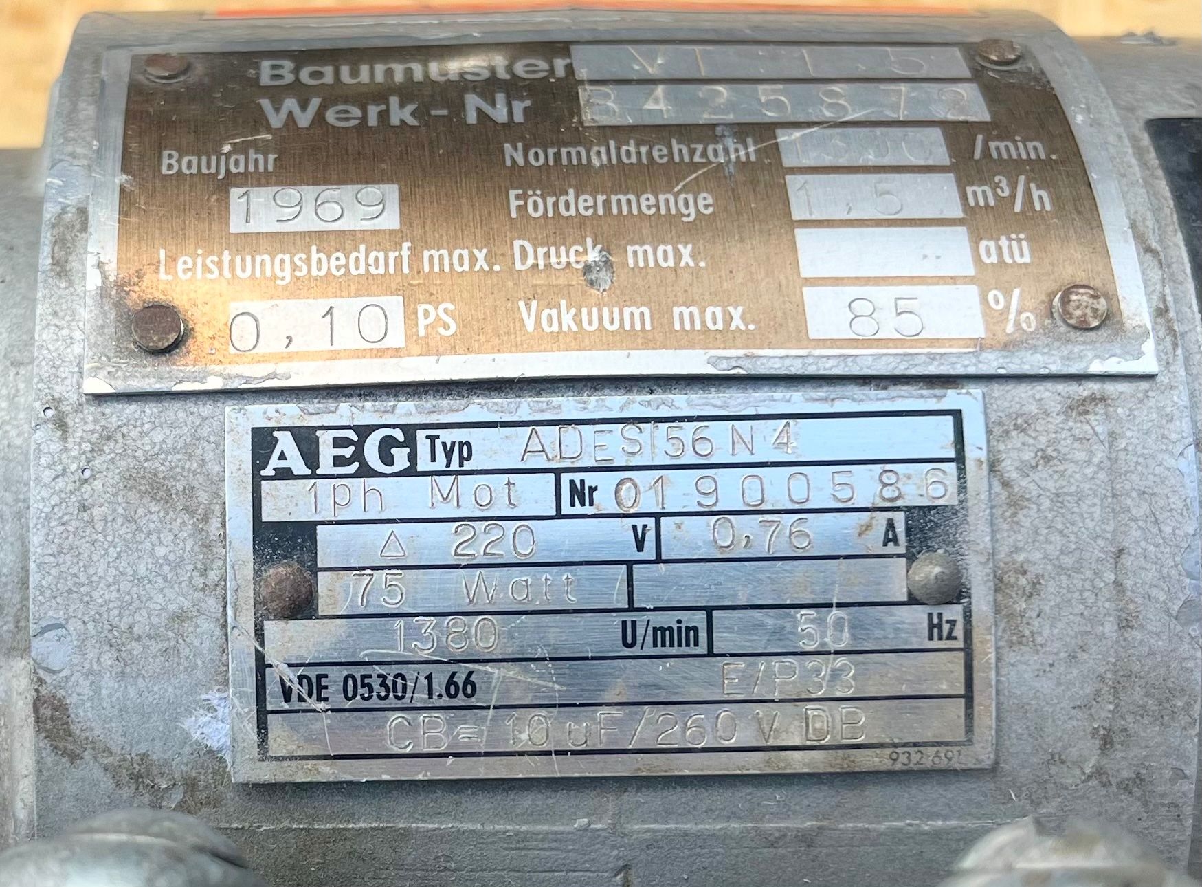 Laborzubehör: Pompe à vide – Gebraucht aus Delémont von Cannonus 2