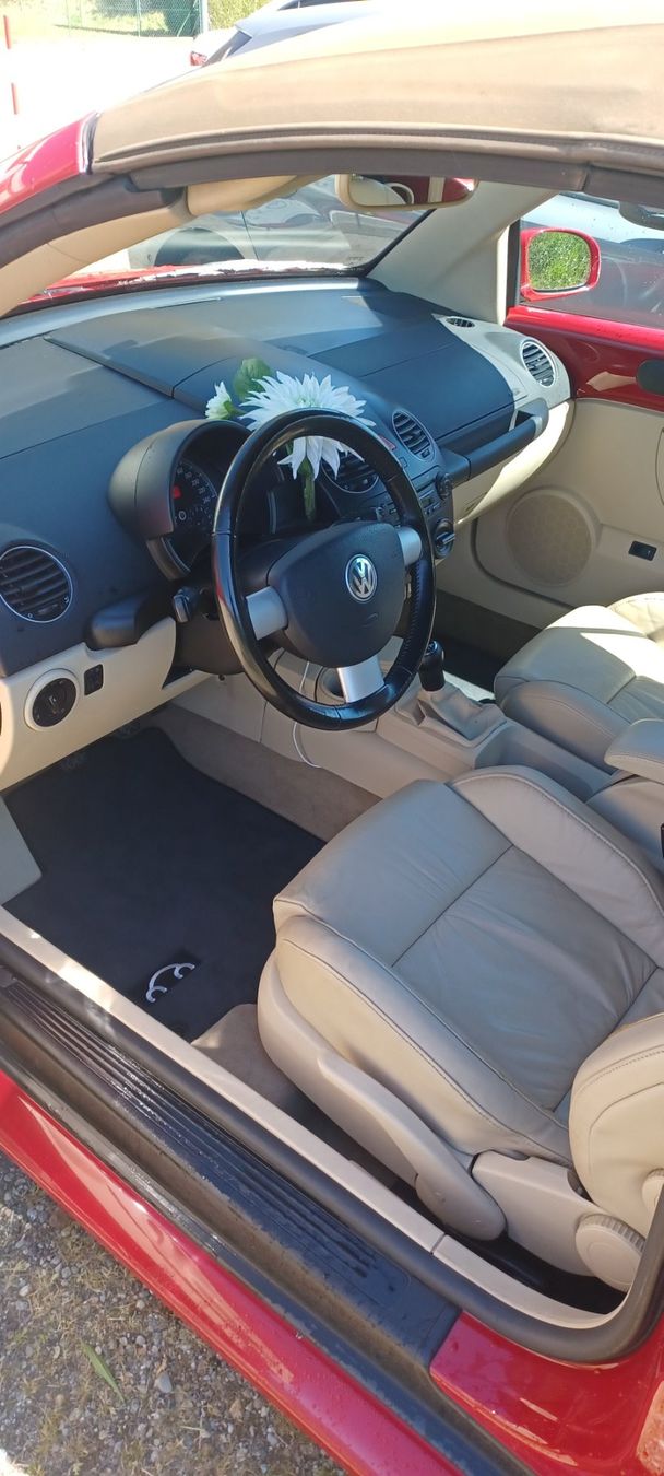 VW Autos: New Bettle 1.8T cabriolet – D'occasion à Bellinzona par babalu2000 3