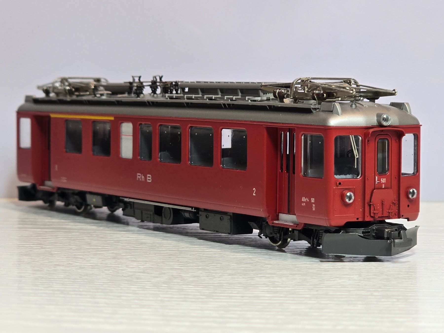 Bemo Modellini di ferrovie: Bemo, 1265111, RhB, ABe 4/4 501, Triebwagen, Analog, Vitrine – Usato da Kloten venduto da Nicola2 3
