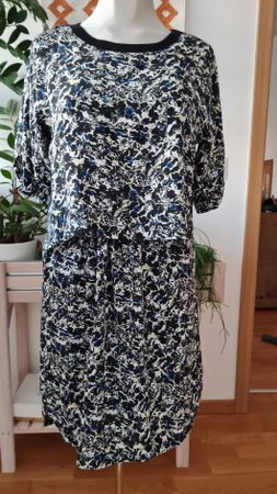Robe Soie Comptoir des cotonniers taille M
