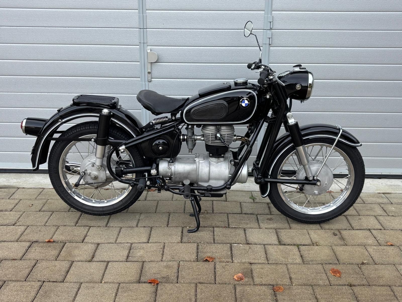 BMW Strada: BMW R26  Oldtimer – Usato da Bichelsee venduto da Wisi101