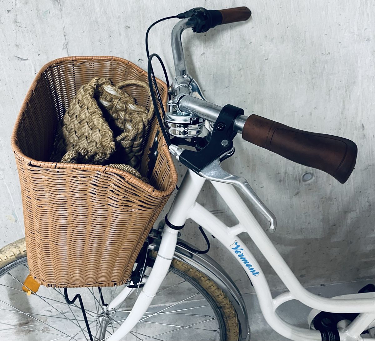 Vélos: Damen Velo mit Korb  – D'occasion à Zürich par Bidon3011 6