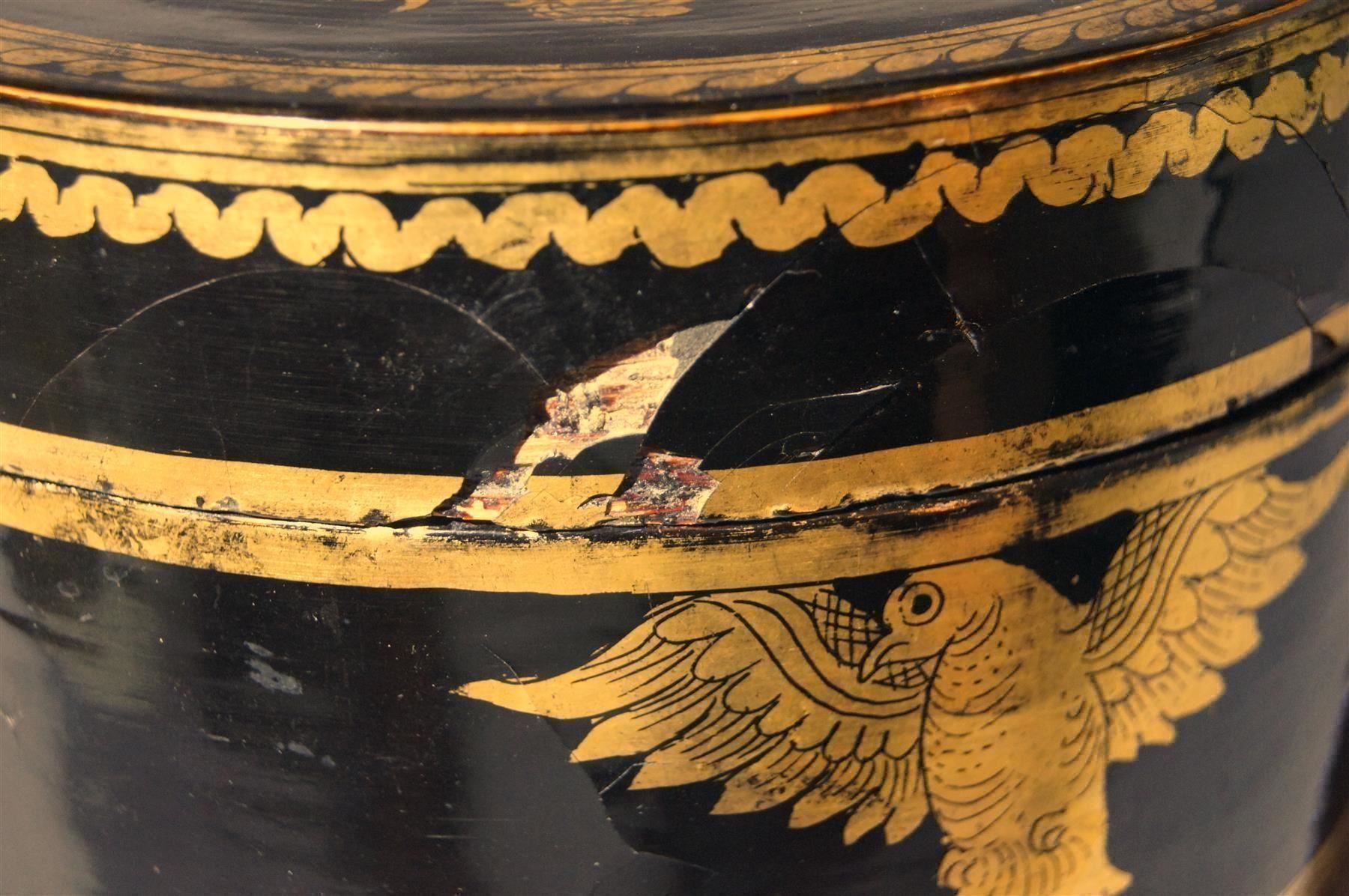 Schmuckkästen: Edle thailändische Lackschatulle gold auf schwarz – Defekt aus Geroldswil von ARTEFACTO 4