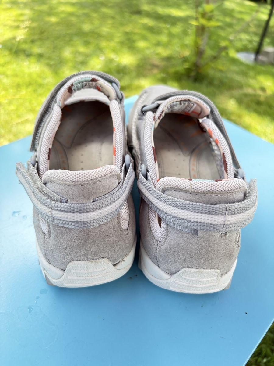 Damenschuhe: Allrounder Sandalen grau Grösse 5 (38) – Gebraucht aus Bern von Bern4you 2