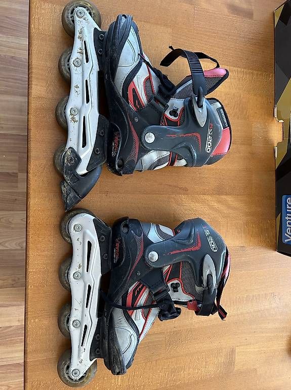 Pattini in linea & Pattini a rotelle: Rollers in-line (patins à roulettes) – Usato da Lavigny venduto da bassposaune78