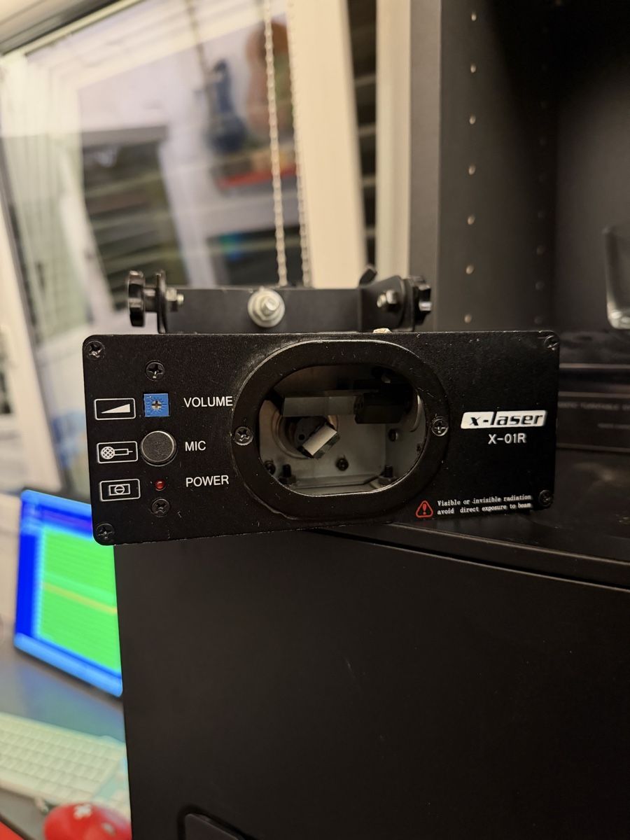 Lampen: Laser-Set – Gebraucht aus Rodels von Durscher-Techservice