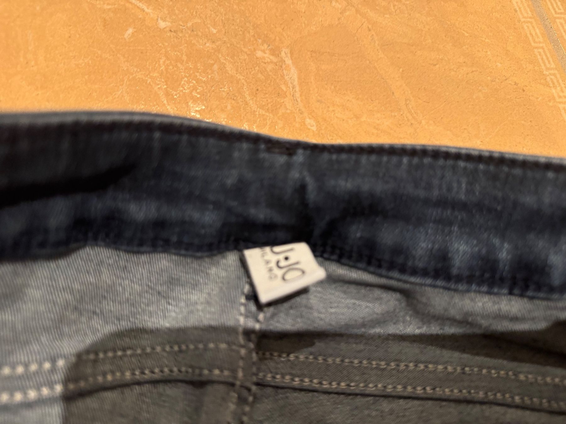 Liu Jo Jeans: Liu Jo coole Jeans, M oder 38 – Usato da Klingnau venduto da Markus14 1