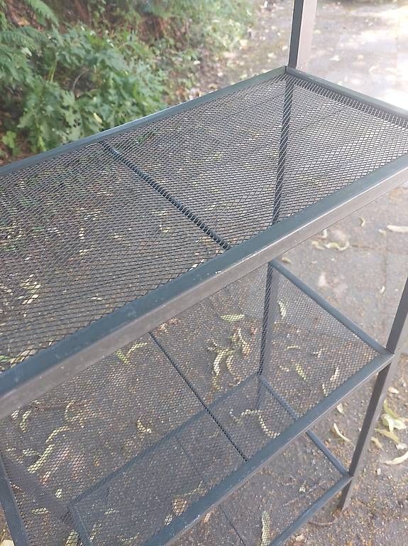 Scaffali: Schönes graues Metallregal – Usato da Kirchlindach venduto da dor_qj8q 2