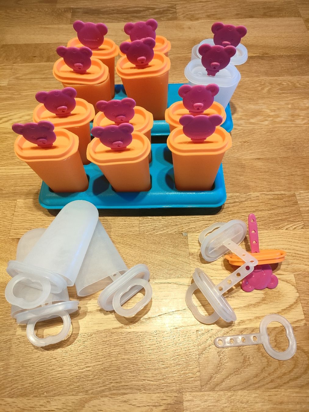 Tupperware Contenitori & Simili: Tupperware Glacenstengel v – Usato da Scheunen venduto da klare2