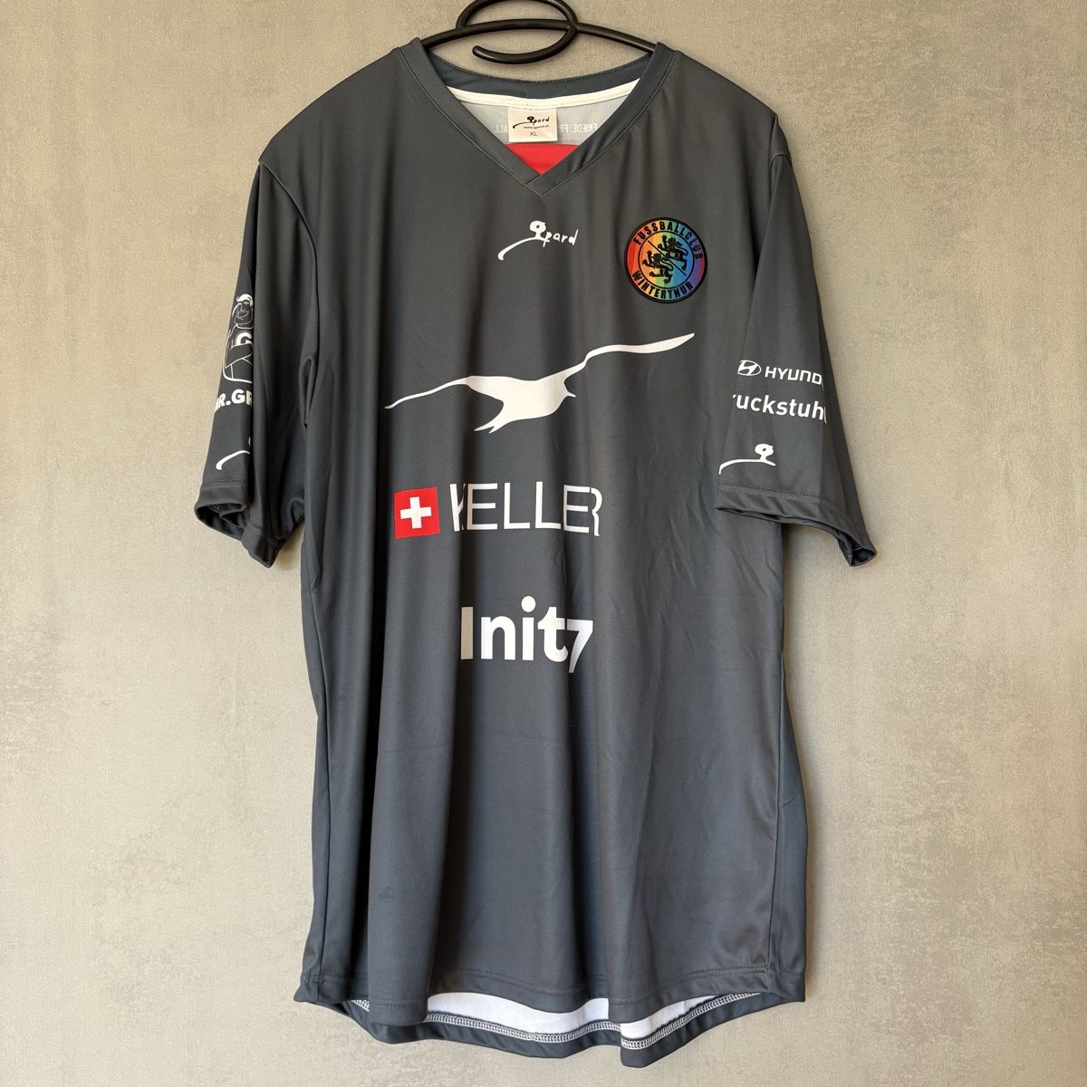 Canottiere & Pantaloni: Fc Winterthur Trikot Gepard 3rd – Usato da Winterthur venduto da LaBodega