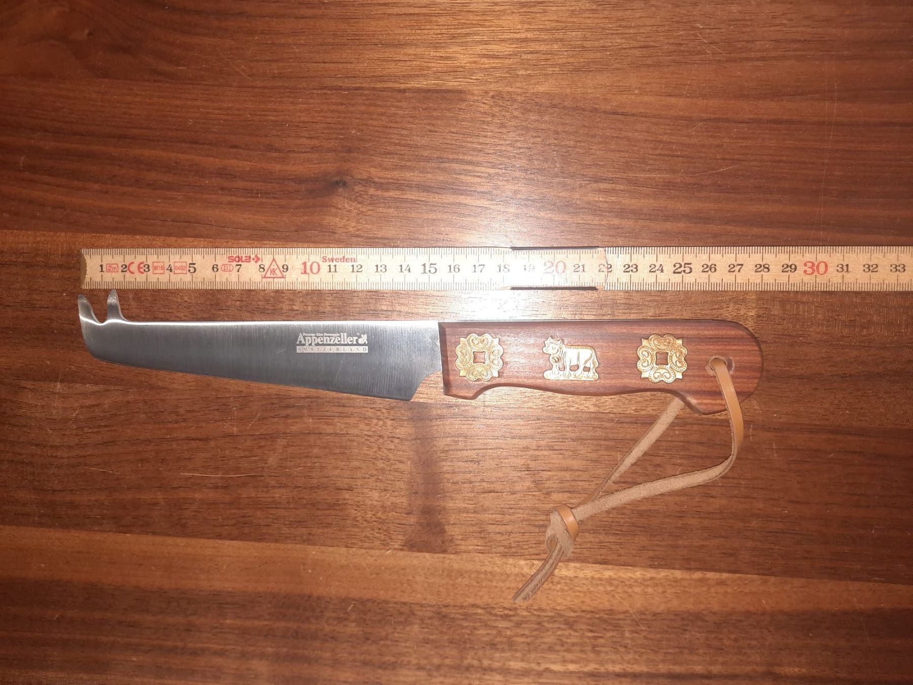 Coltelli da cucina: Appenzeller Käsemesser – Nuovo e nell'imballaggio originale da Rothenburg venduto da Fbuesche1 1