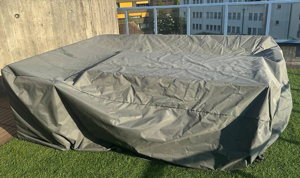 Tischset: Neuwertige Lounge inkl. Abdeckung – Gebraucht aus Rotkreuz von kat_bh8j 2
