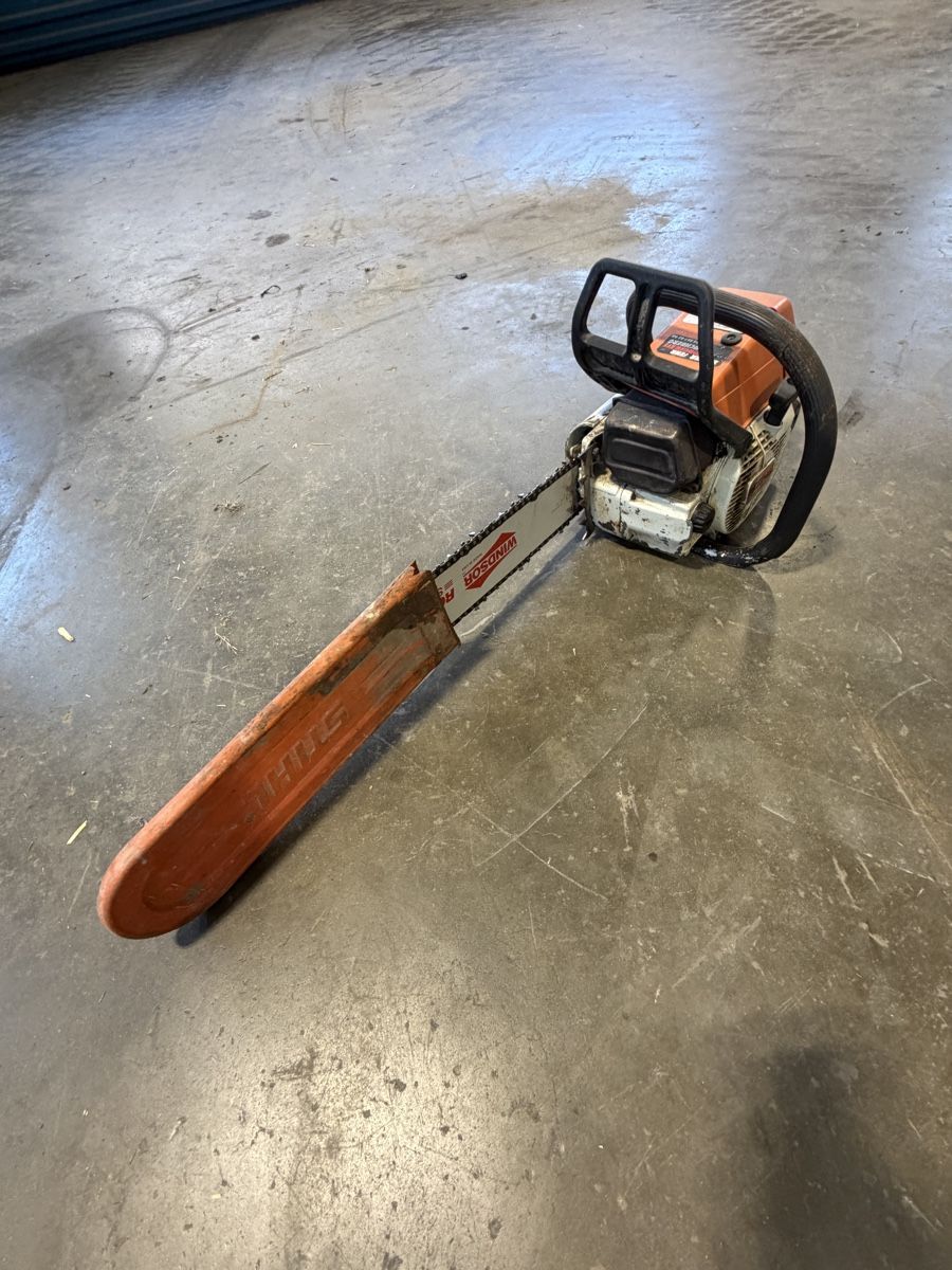 Stihl Scies: Motorsäge  – D'occasion à Wil ZH par marco03kaiser 2