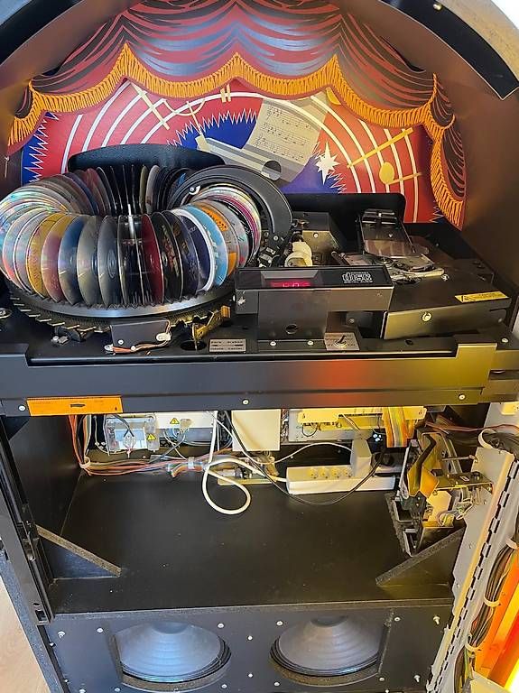 Jukebox: Wunderschöner Wurlitzer zu verkaufen – Usato da Läufelfingen venduto da Benjamin.1990 2