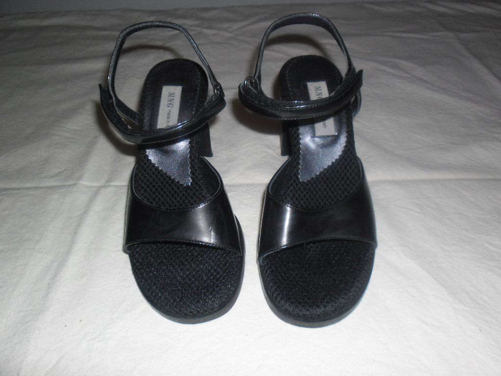 Damenschuhe: Pumps , Gr. 36 , MNG , Neuwertig – Neu (gemäss Beschreibung) aus Büren SO von omsa
