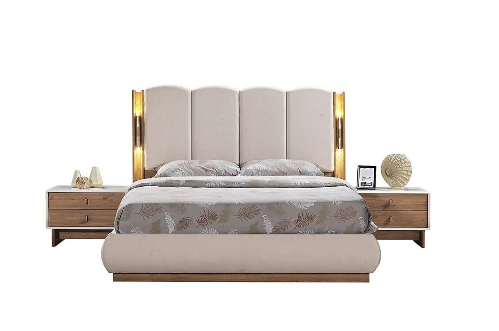 Lits: Modernes, neues und grosses Bett. – D'occasion à Ebikon par LiCHtMobel