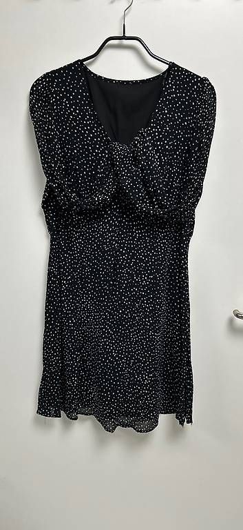Kleider: Sommer Kleid – Gebraucht aus Olten von Tip0 2