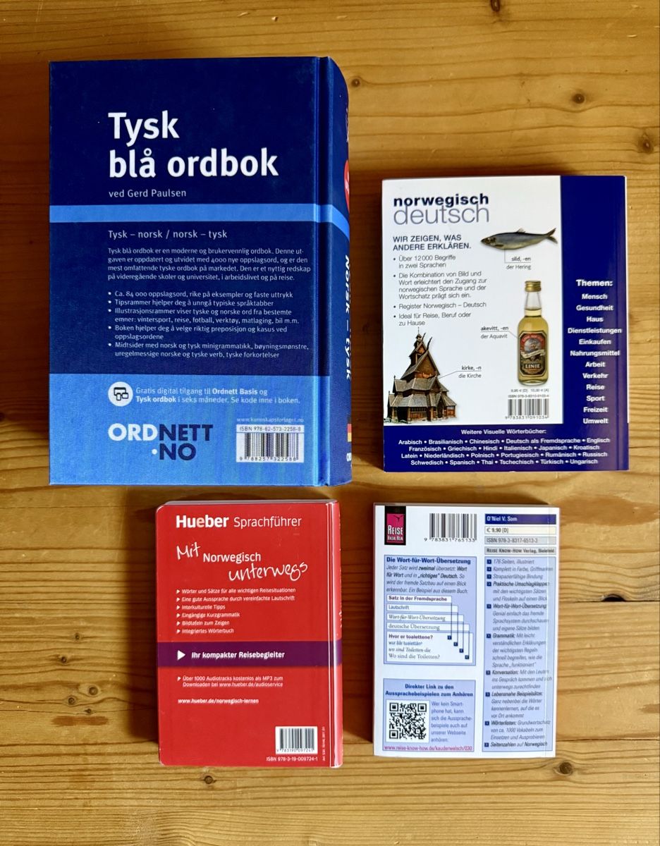 Bücher: 4 Language Books Norwegian German - Book bundle  – Gebraucht aus Utzenstorf von Victoria666 1