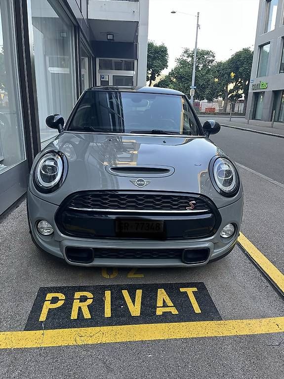 Autos: Mini Cooper S Automat, Schiebedach + Works Winterräder – D'occasion à Schindellegi par msmac 4