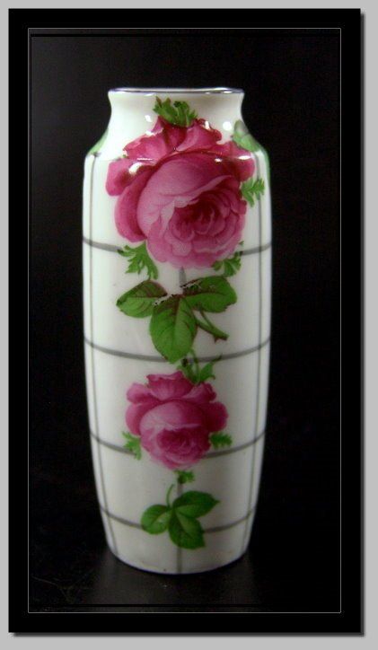 Vasen & Gefässe: Kleine Porzellan Vase – Gebraucht aus Schmitten FR von fliessigs_Biendli