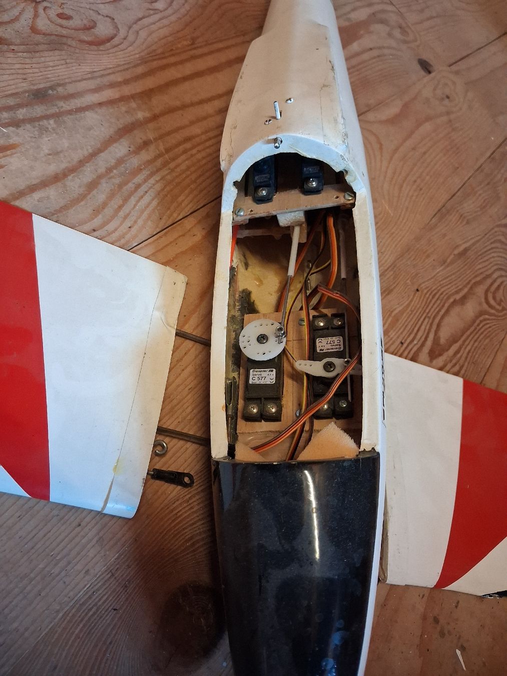 Modellismo RC: Segelflieger – Difettoso da Alt St. Johann venduto da ton_x9bn 5