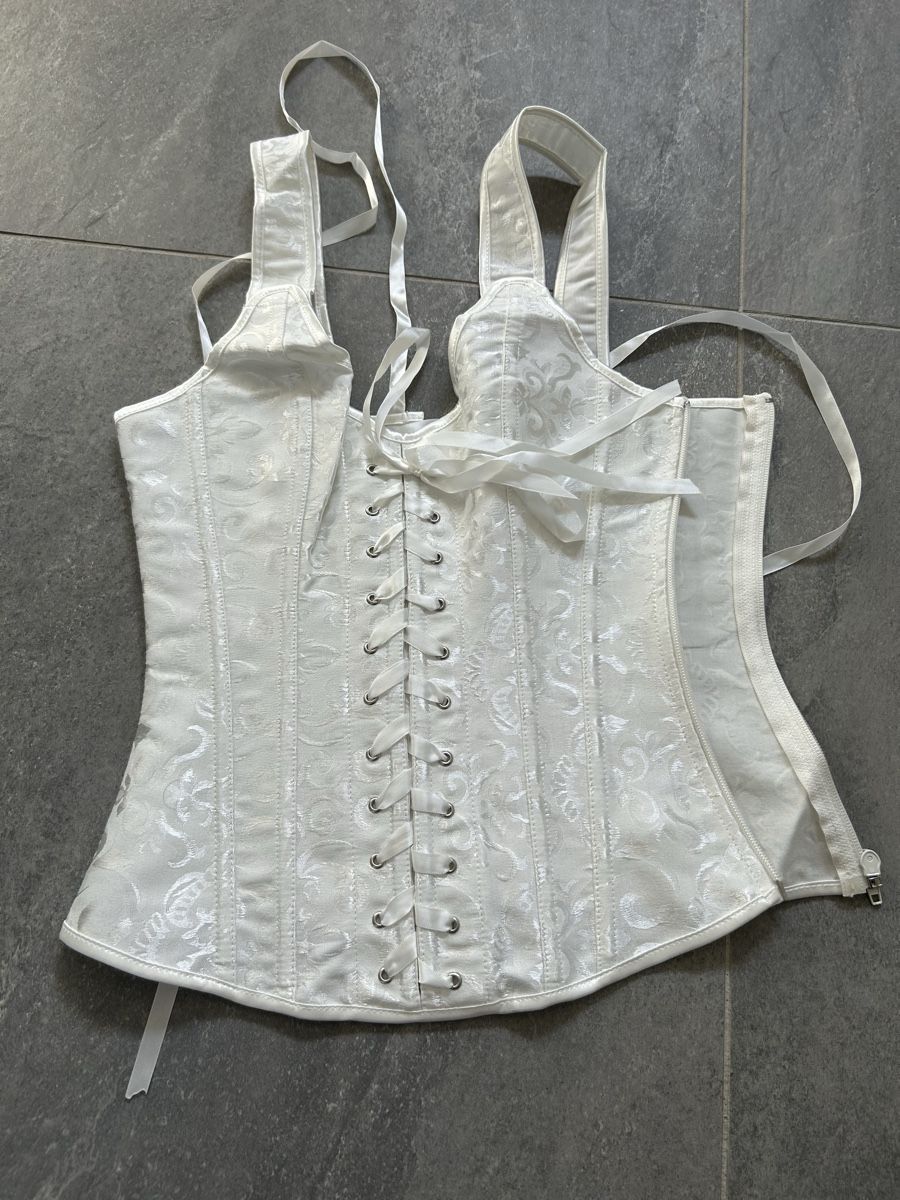 Tops: Corset blanc neuf – Neu und originalverpackt aus Bôle von sev_n85b 1