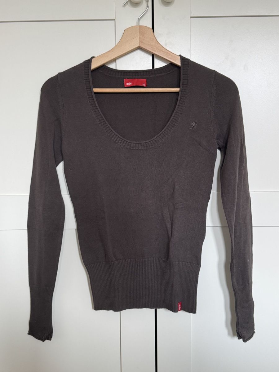 Esprit Lots de vêtements: Pullover Damen – Neuf (Voir description) à Liestal par lea_j9xn
