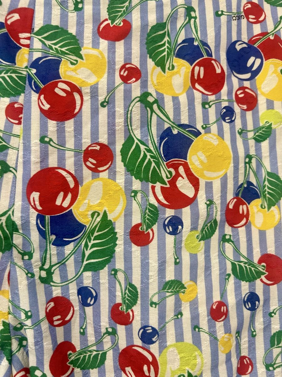 Gucci Pantaloni: Gucci Cherry Shorts in gr S – Nuovo e nell'imballaggio originale da Zürich venduto da nin_mk8s 2