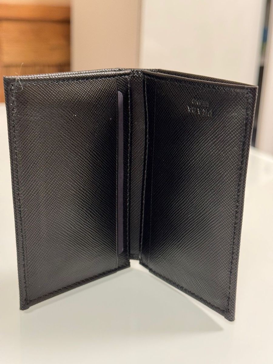 Prada Portafogli: Prada Saffiano Leather Wallet, Black, New – Nuovo (secondo la descrizione) da Luzern venduto da Antiquesonline 3