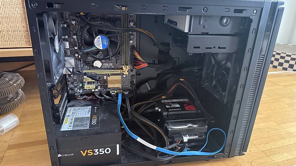 PCs: Ordinateur – Gebraucht aus Villeneuve VD von tho_fs7r 2