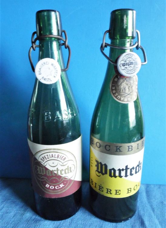 2 Bierflaschen Brauerei Warteck Etikette Bock Bier (Gebraucht) in ...