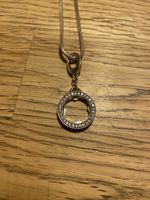Schöne Kette mit Anhänger Jette