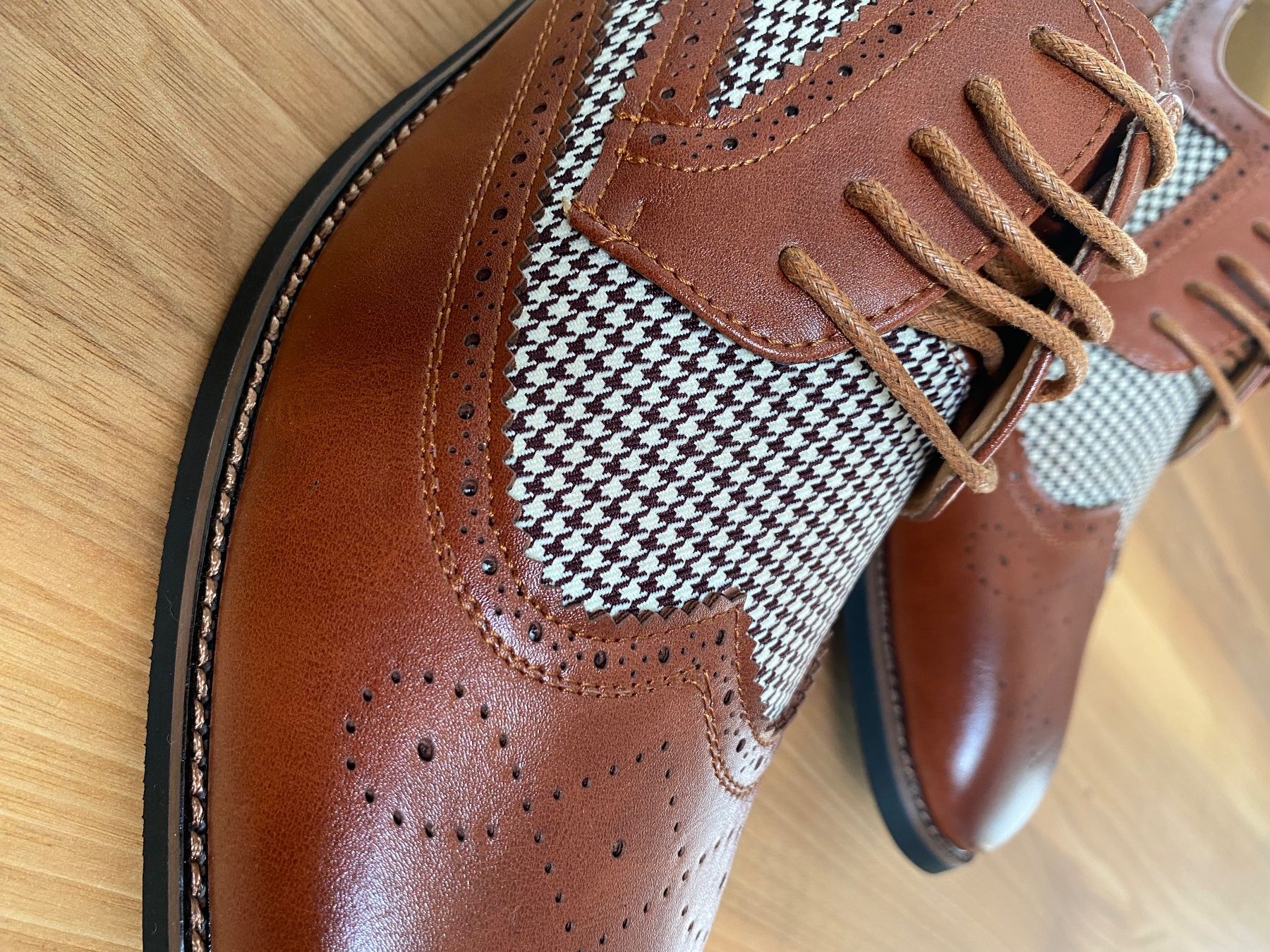 Scarpe da uomo: Chaussures – Nuovo (secondo la descrizione) da Sins venduto da cal_9gnn
