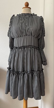 Robe Maje rayée volants taille 1 polyester neuve