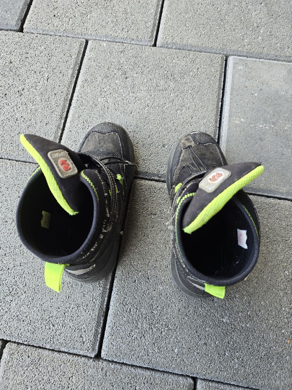 Elefanten Schuhe für Jungen: Winterschuhe Gr 32 – Gebraucht aus Lostorf von Venice16 1